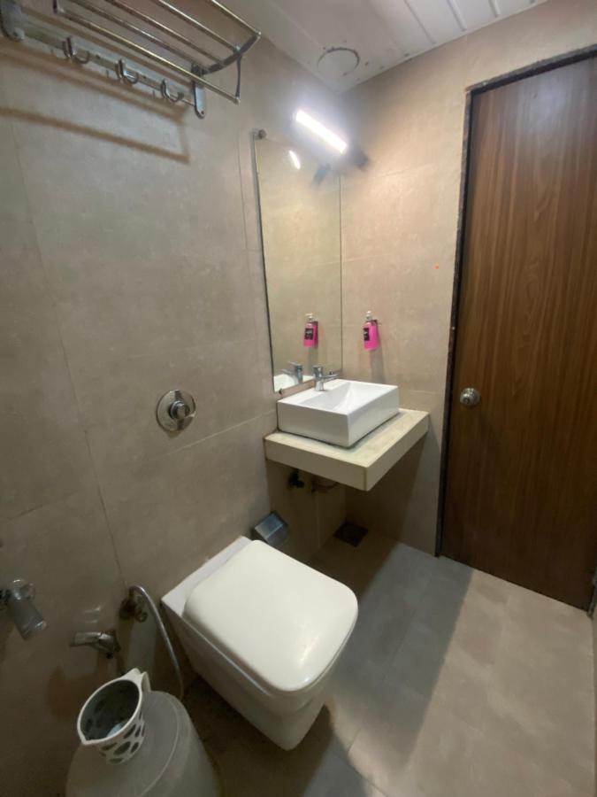 Hotel Pearl'S Bkc Inn- Near Trade Centre, Visa Consulate Bombay Eksteriør billede
