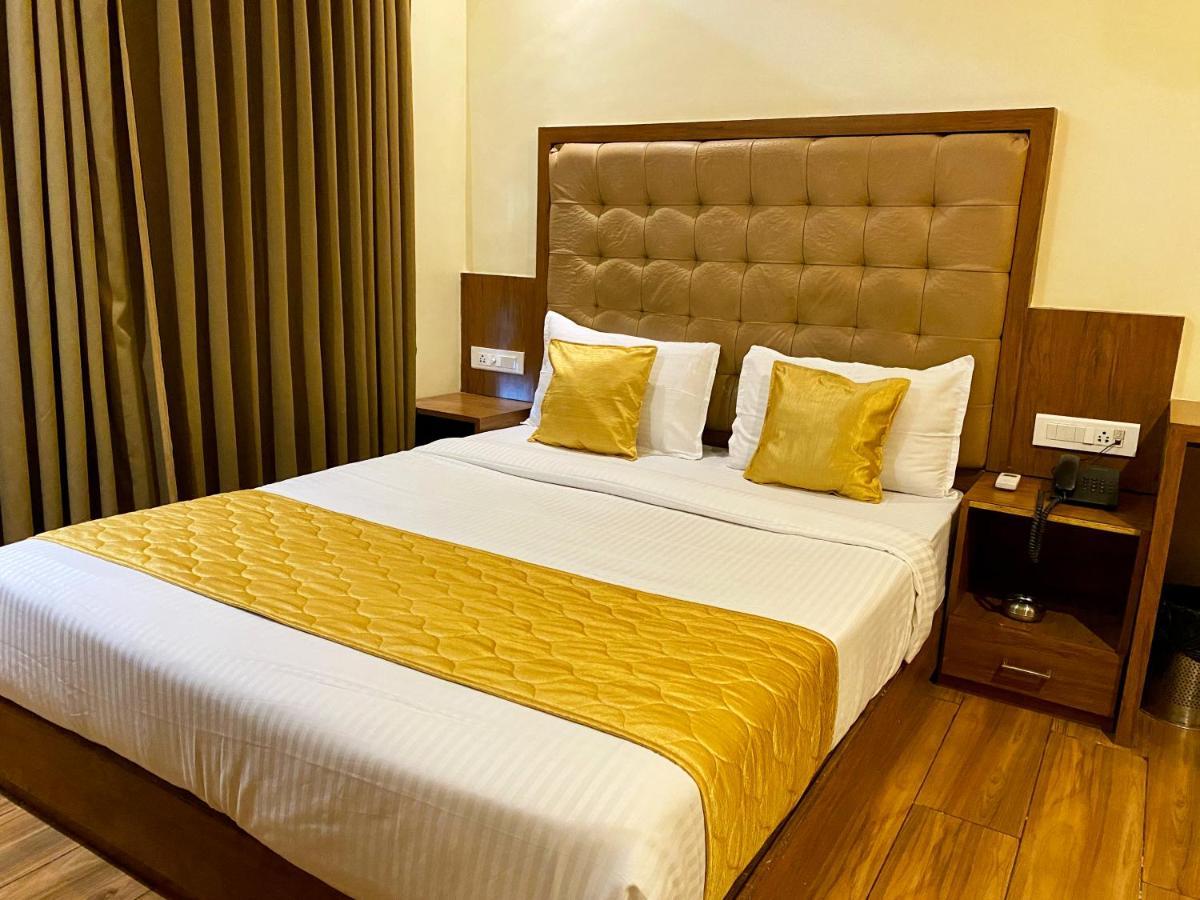 Hotel Pearl'S Bkc Inn- Near Trade Centre, Visa Consulate Bombay Eksteriør billede